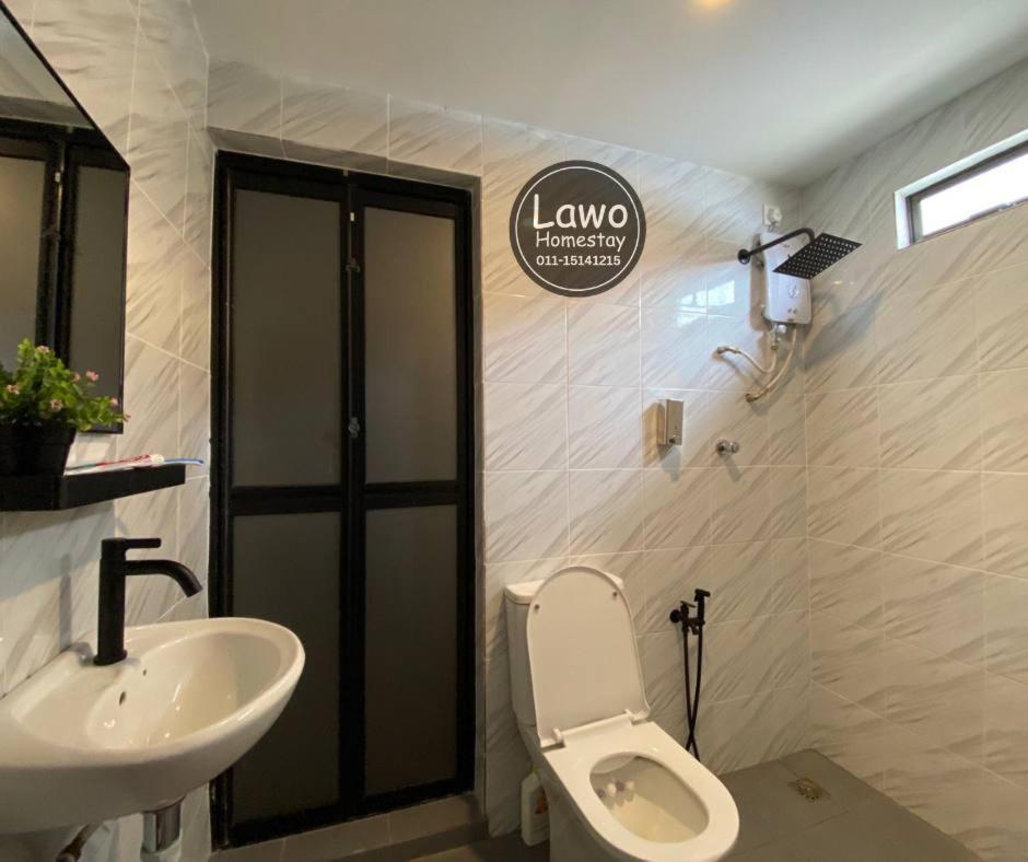 The Lawo Homestay קואלה טרנגאנו מראה חיצוני תמונה